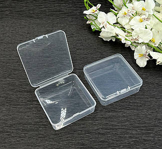 Контейнер для бісеру, намистин / 7,5*7,5*2,6 см/ Квадрат / Прозорий