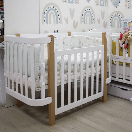 Дерев'яні ліжечка