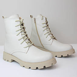 Білі молочні черевики шкіряні жіноче взуття великих розмірів 40 41 42 43 44 COSMO Shoes NEW Kate Moko BS