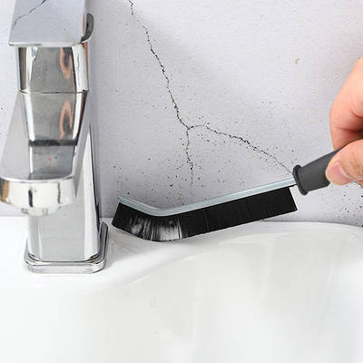 Віники та щітки