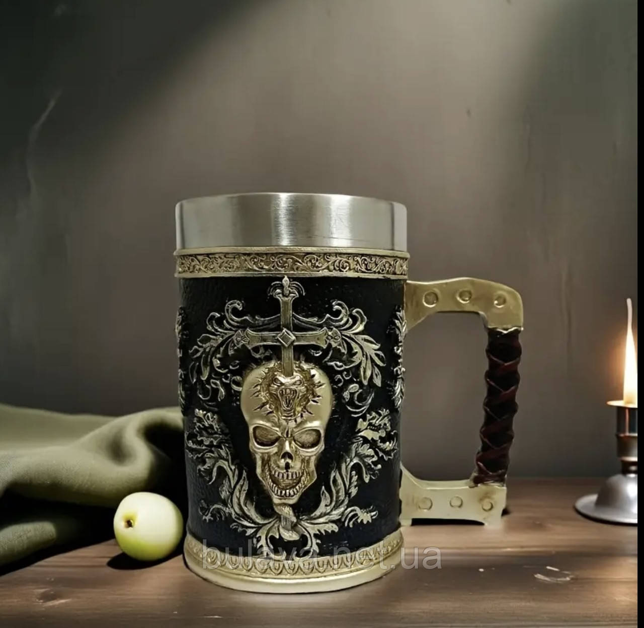 Бокал череп
