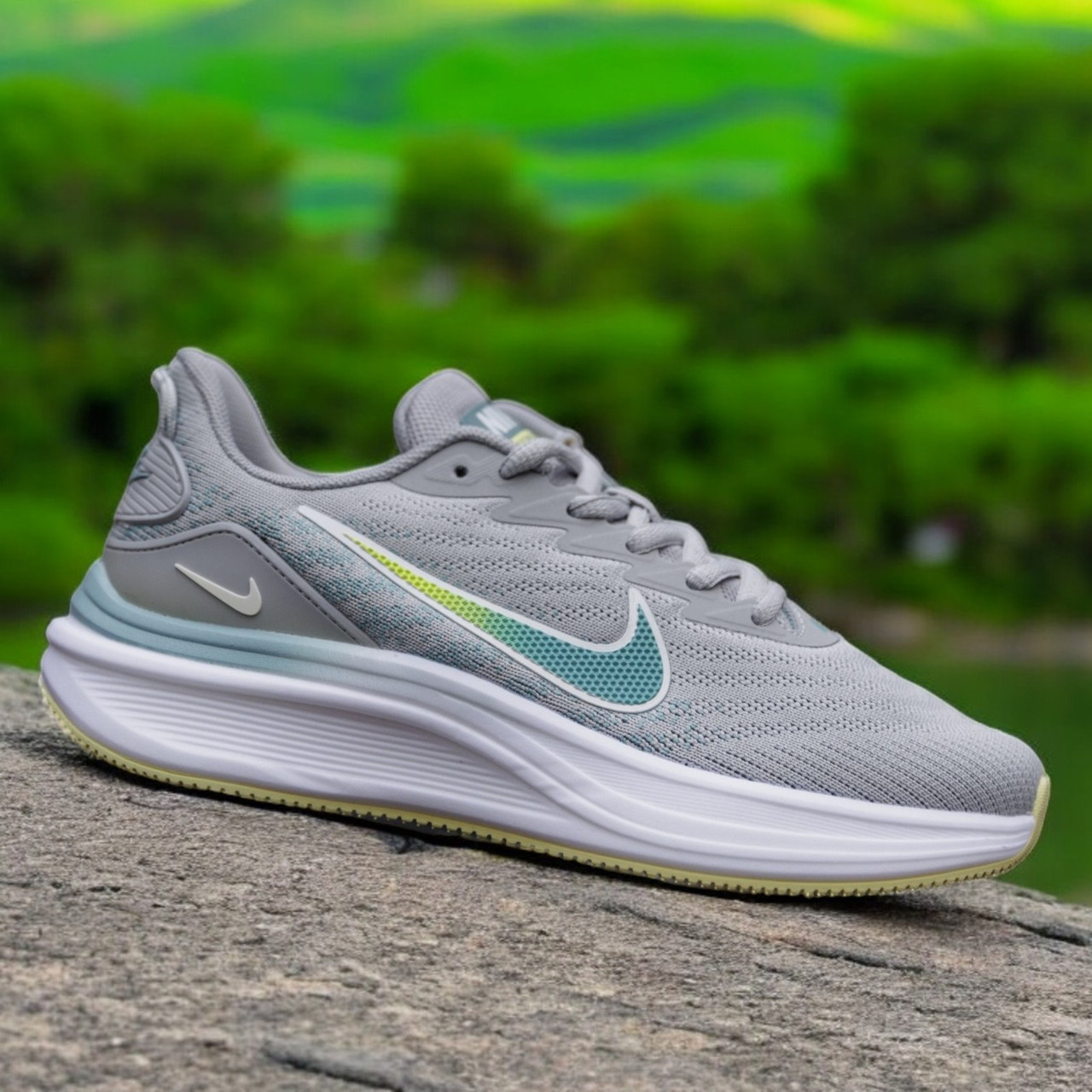 Жіночі кросівки Nike Zoom Winflo Grey White весна-осінь-літо в сітку сірі. Живе фото, фото 1