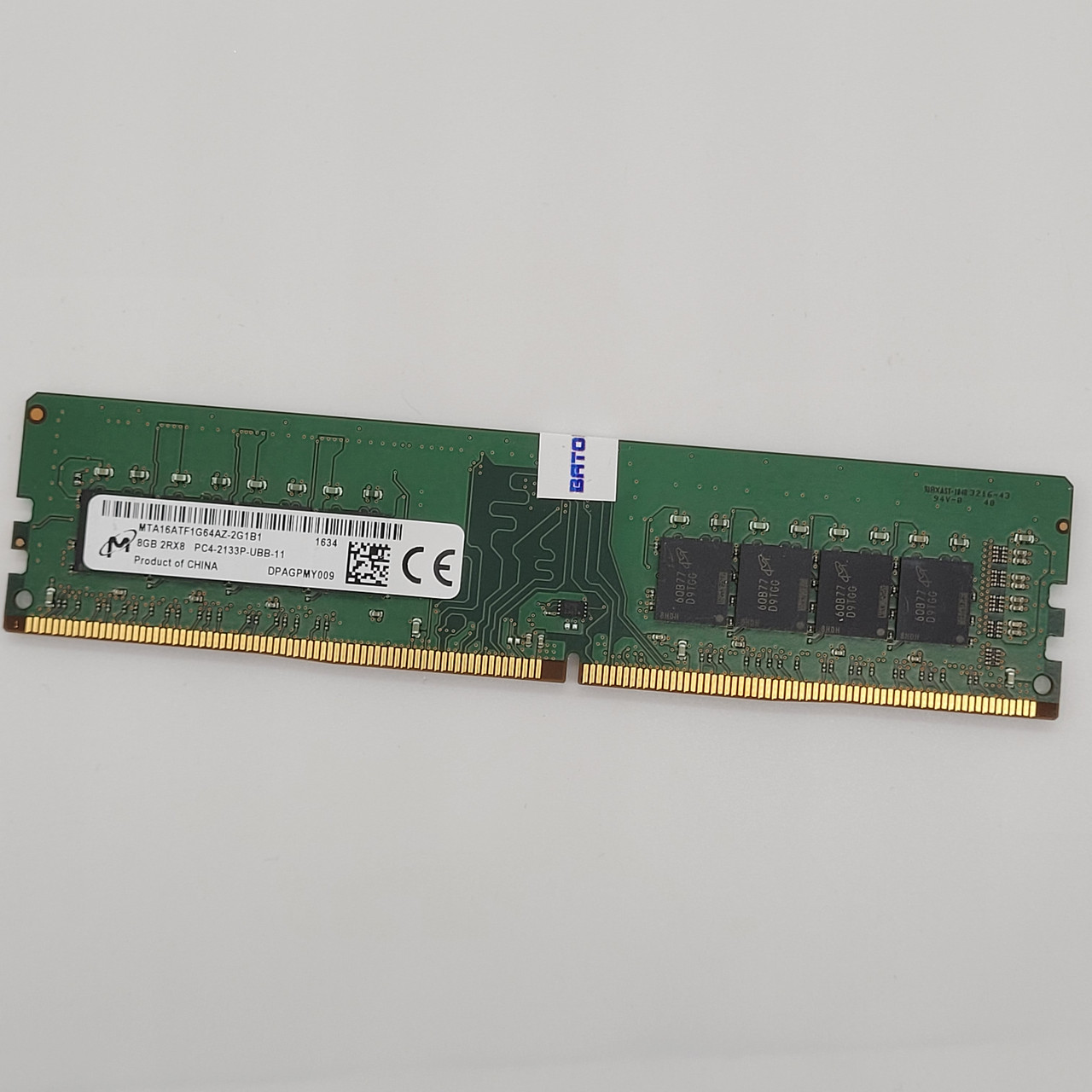 Оперативна пам'ять Micron DDR4 8Gb 2133MHz 2133P PC4-17000U 2R8 CL15 (MTA16ATF1G64AZ-2G1B1) Б/В