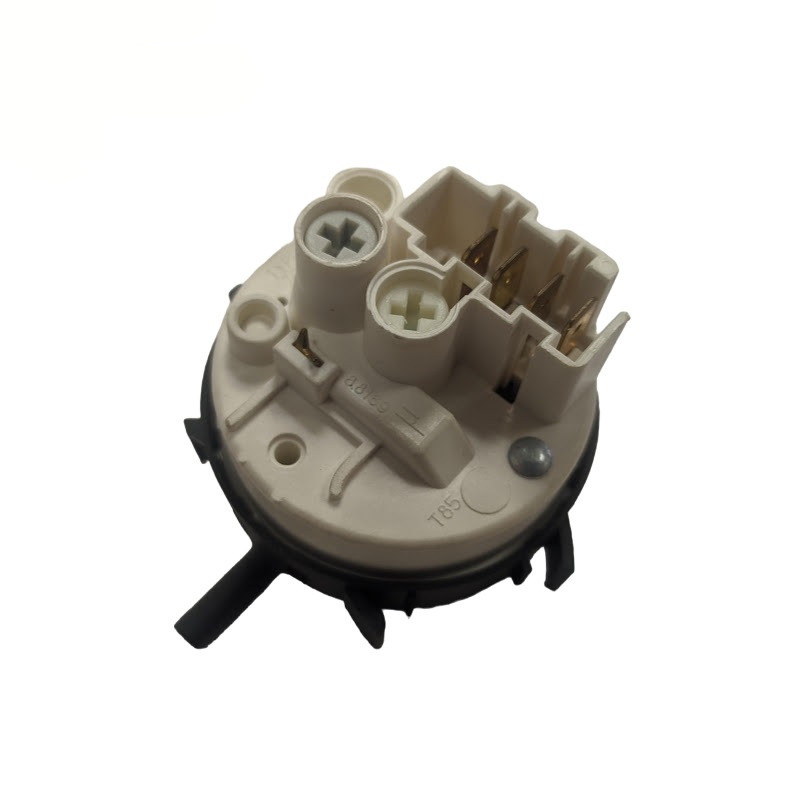 Пресостат (датчик рівня води) для пральних машин Ariston, Indesit, Whirlpool C00083903