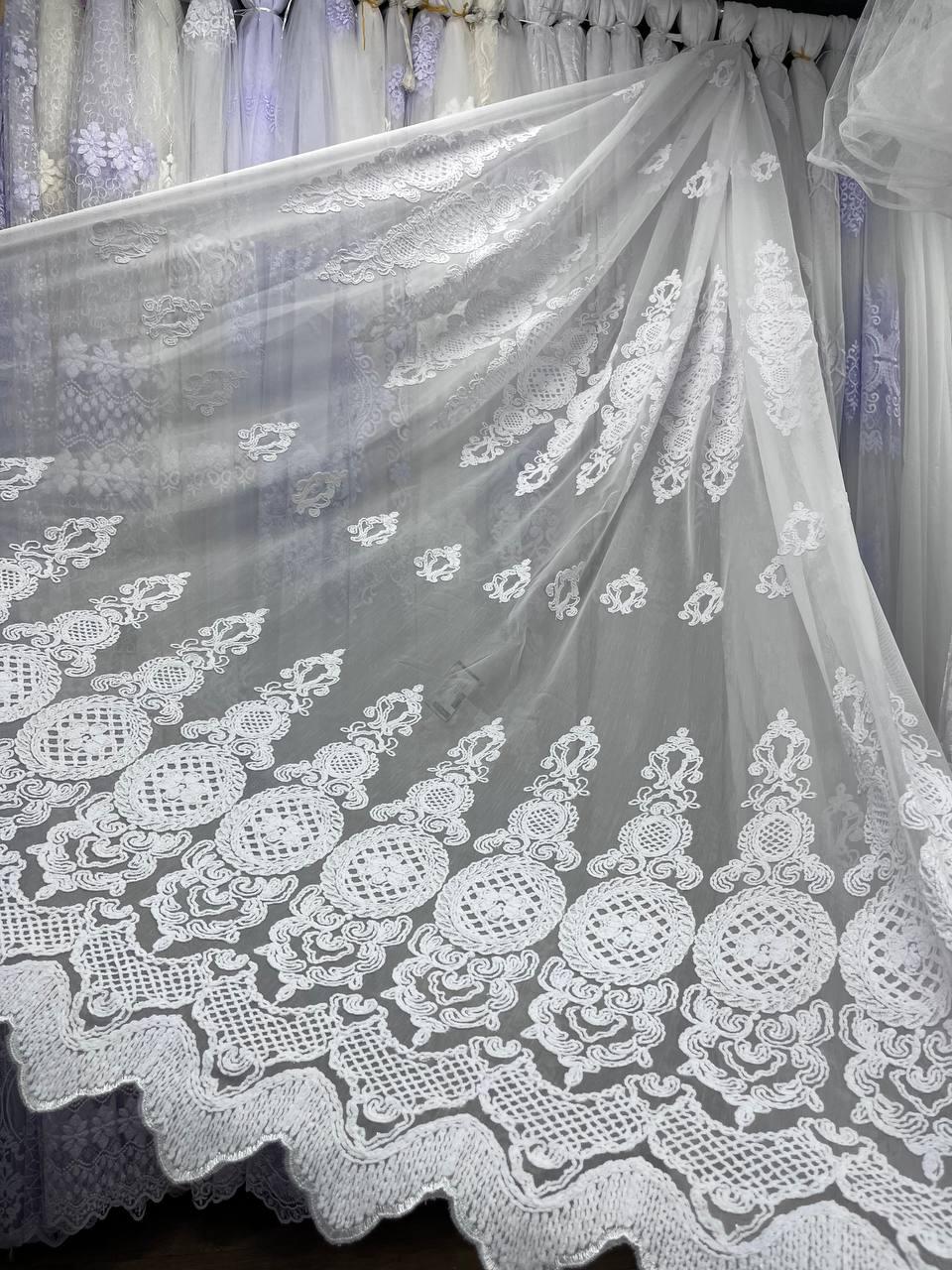 Тюль бамбук на шинилевій нитці заввишки 2,8 м. біла