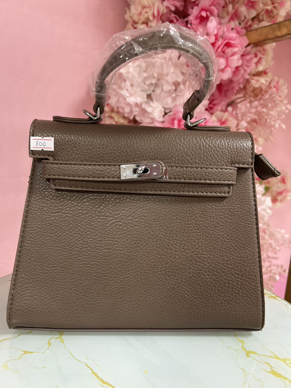 Класична жіноча сумка коричневого кольору, фото 1