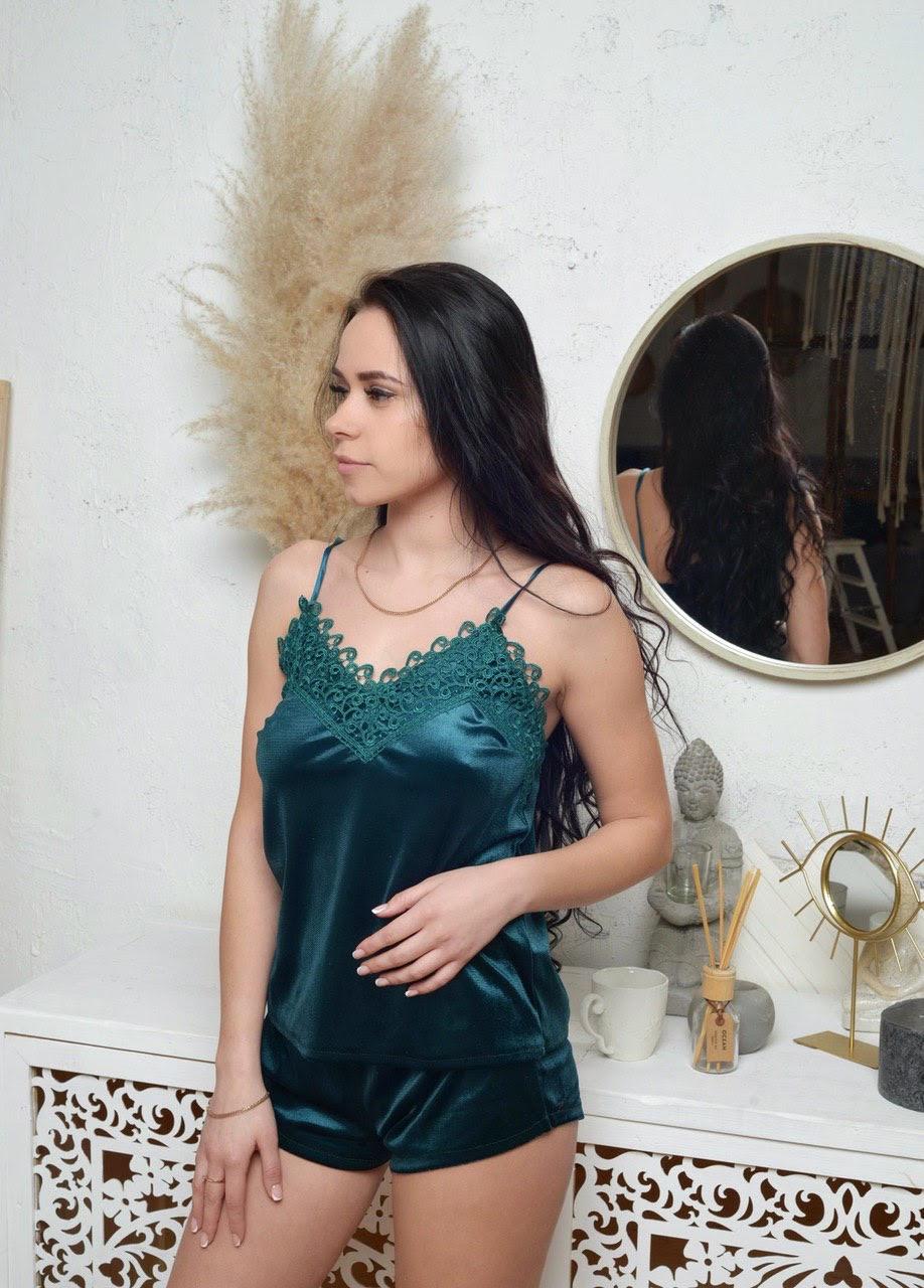 Піжама жіноча оксамитова майка і шорти з мереживом смарагд зелений розмір M, фото 1
