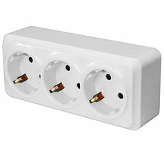 Розетка Lider NOVA (Нова) накладна 3-на з заземленням LRO16-839