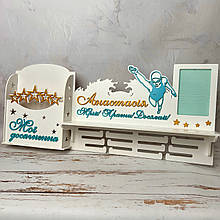 Медальниця для нагород. Холдер для плавання. Поличка для нагород.Холдер для медалей.