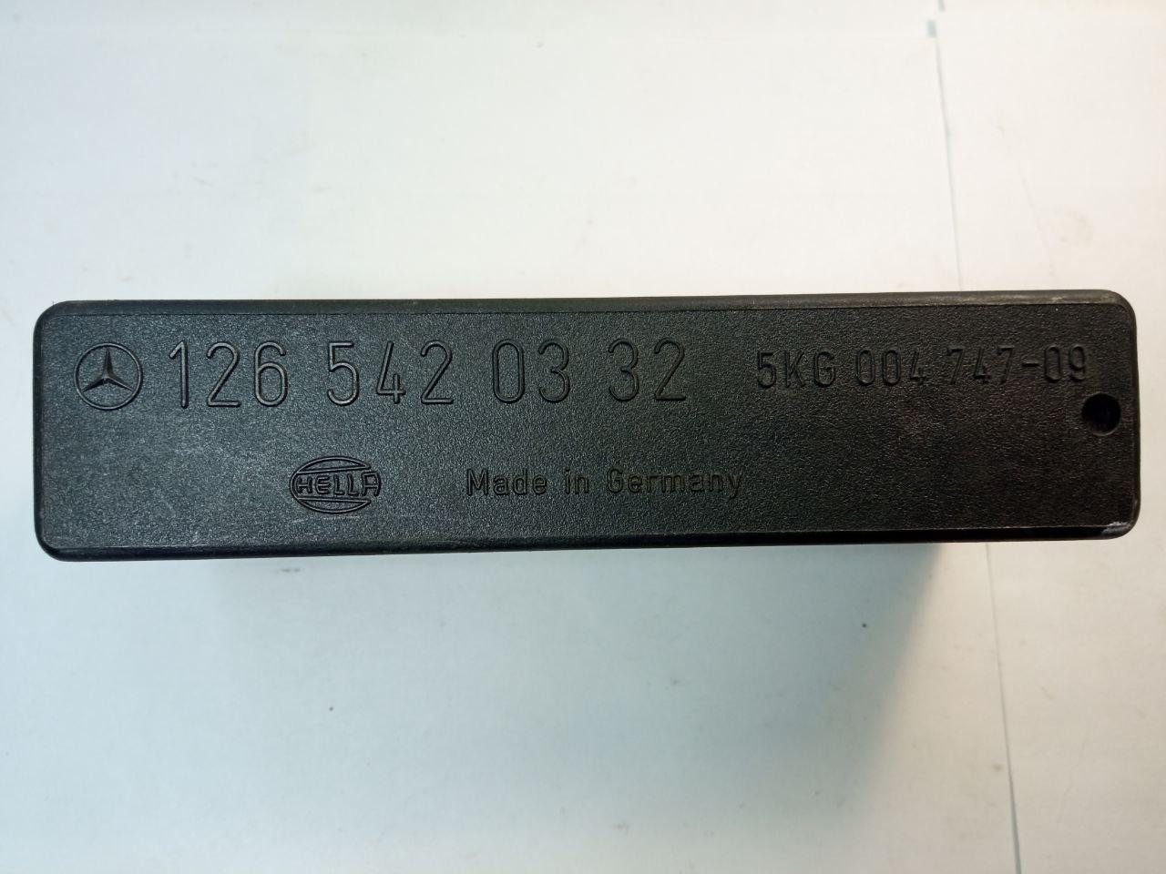 Блок керування світлом Mercedes 126 542 03 32/ 5KG 004 747-09