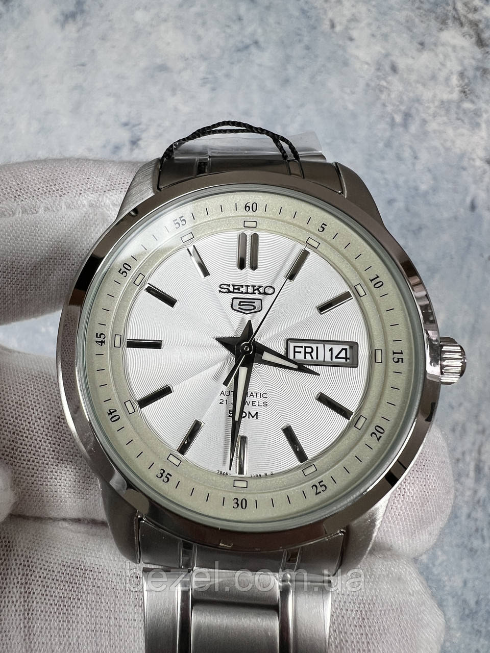 Чоловічий годинник SEIKO 5 CLASSIC SNKM83K1