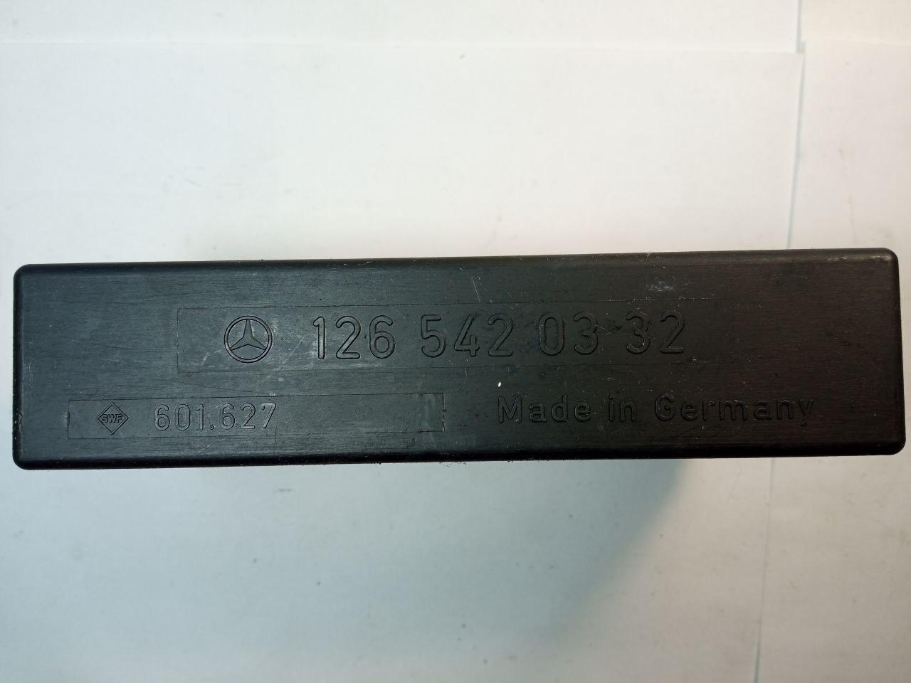 Блок керування світлом Mercedes 126 542 03 32/ 601.627 MB124