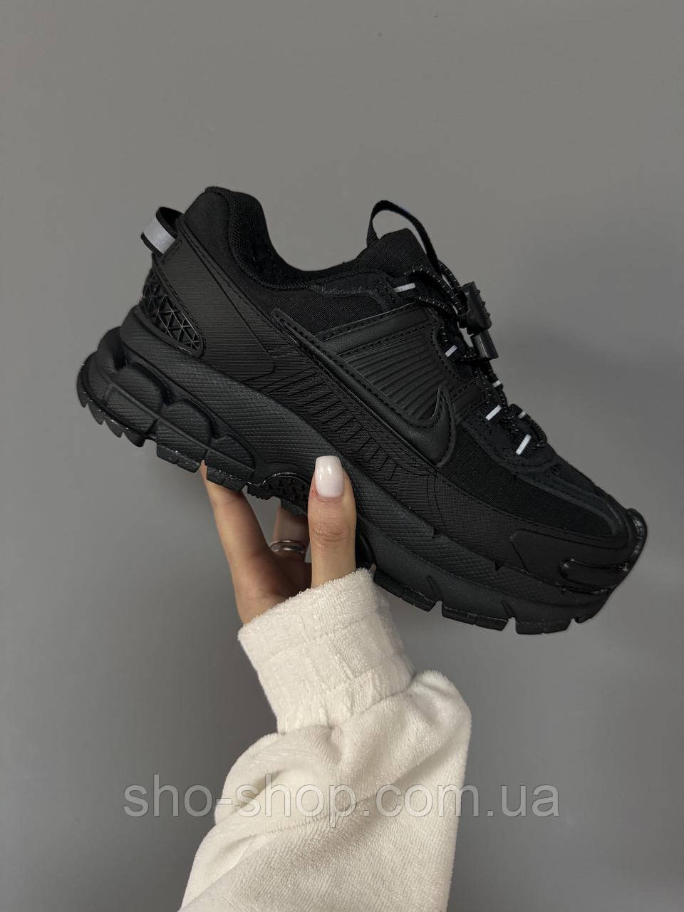Кросівки Nike VOMERO ROAM BLACK premium
