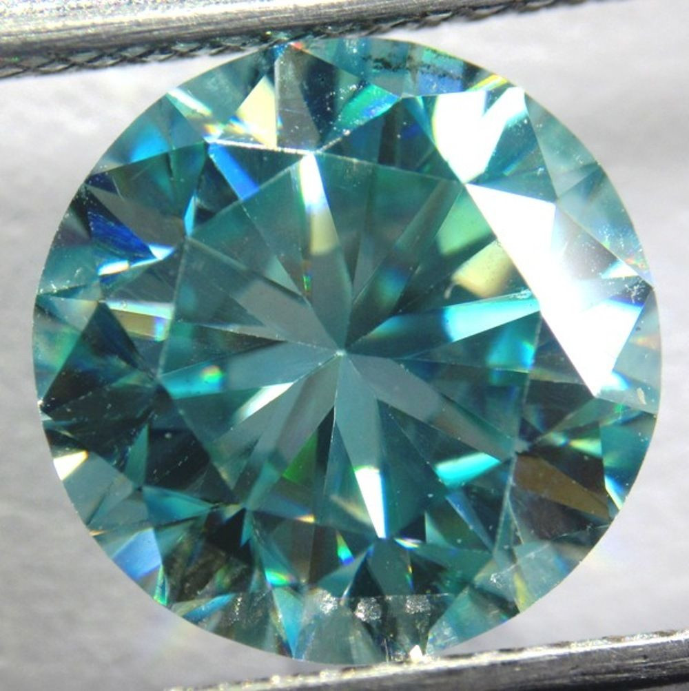 Муассаніт 1.95 ct 8.31 x 5.06 mm