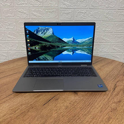 Б/в Ноутбук Dell Precision 3560 15.6" 1920x1080| Core i7-1185G7| 16 GB RAM| 512 GB SSD| Quadro T500 2GB, фото 1