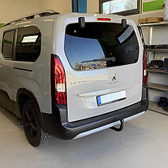 Фаркоп Peugeot Rifter 2018- (Пежо Ріфтер L1) без підрізу бампера