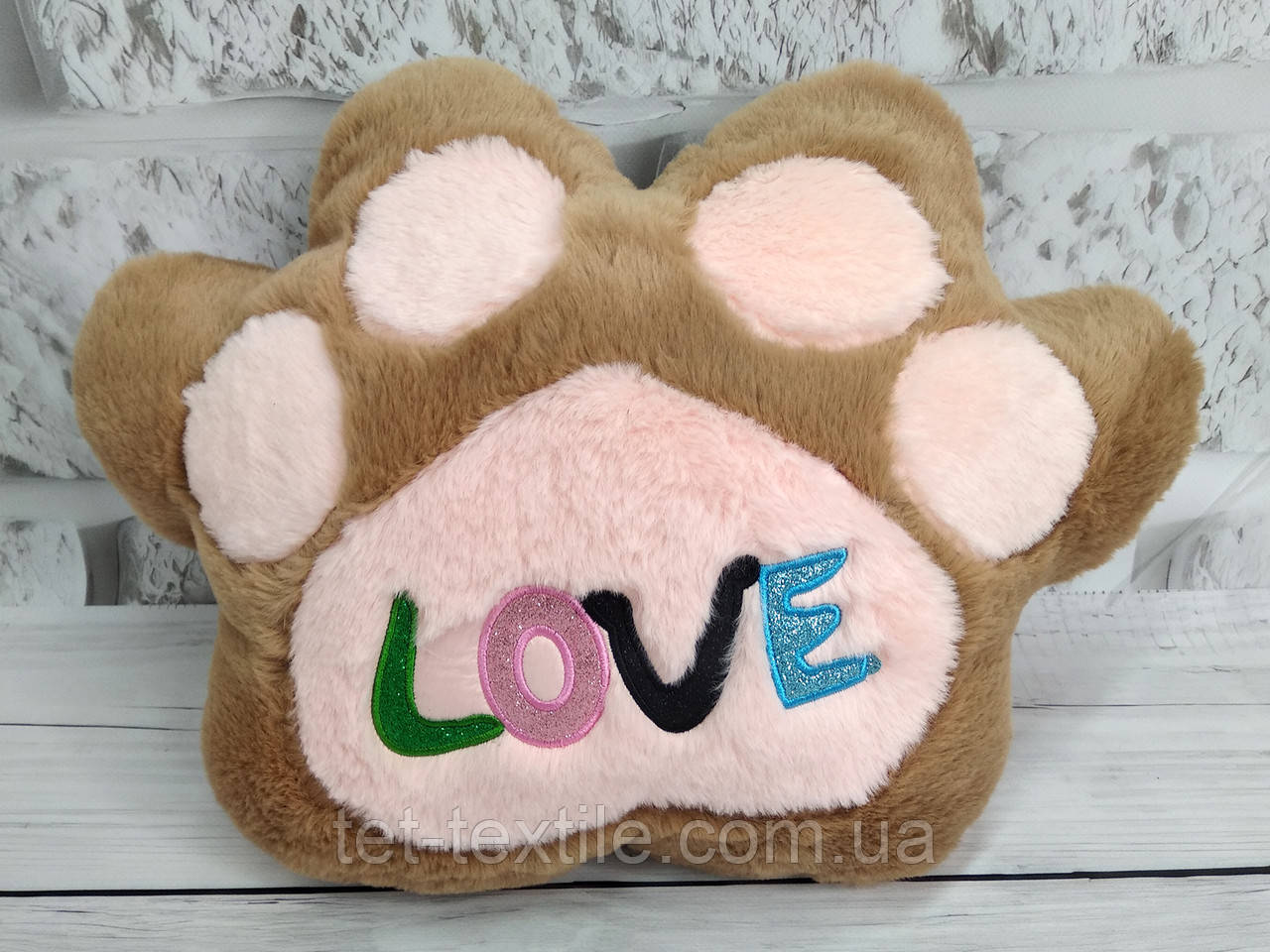 М'яка іграшка подушка з пледом усередині Лапка Love плюшева кава з молоком 40 см