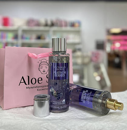 Парфумованний спрей для тіла Platinum Berries Fragrance Mist 250мл, фото 1