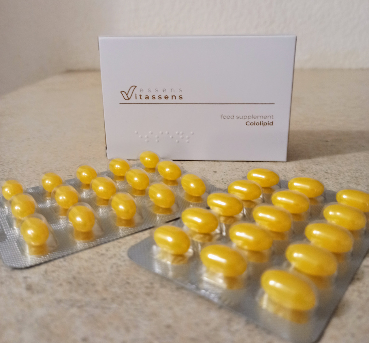 Від запалення кишечника та для мікробіома Омега 3.6.9, вітаміни А Е К з молозива - Cololipid