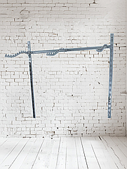 Перемичка пристінна квадратна хромована, 90 см.