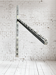 Кронштейн (вішалка для одягу) квадратний на рейку