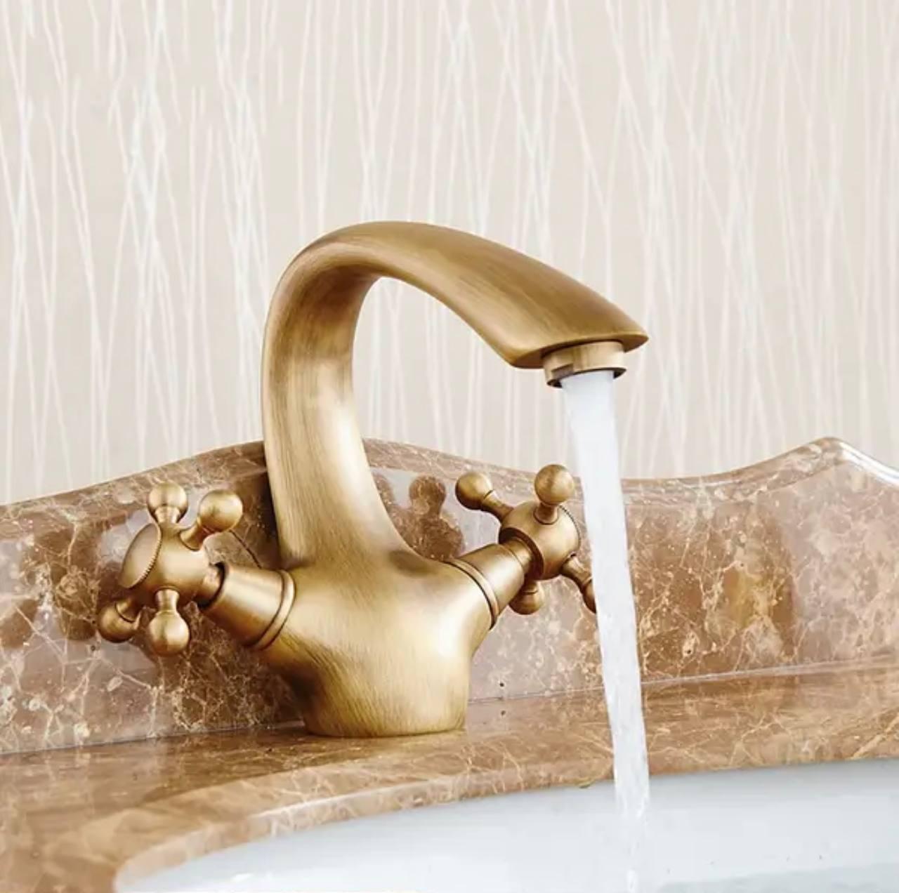 Змішувач для умивальника DECO 76-5 Бронза