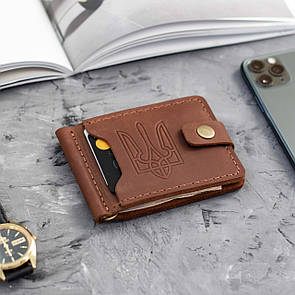 Зажим для грошей на кнопку з тисненням герб України з натуральної шкіри Veres Cognac в коньячному кольорі