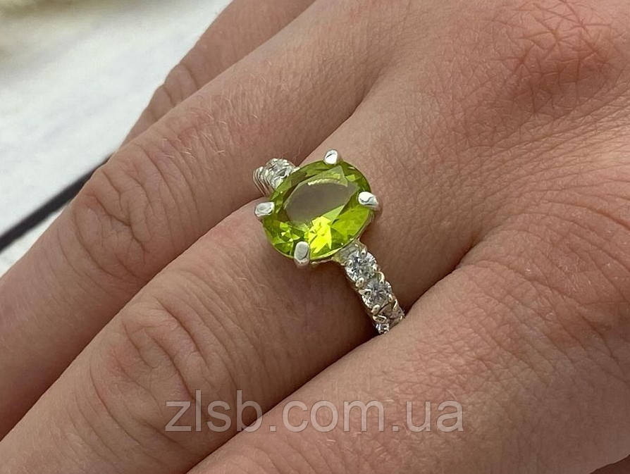 Срібна каблучка Жозель з Натуральним Хризолітом  156к-01, фото 1