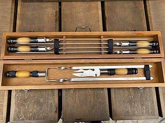 Подарунковий Набір шампурів Mzavod ШашлиКейс ручної роботи Світлий