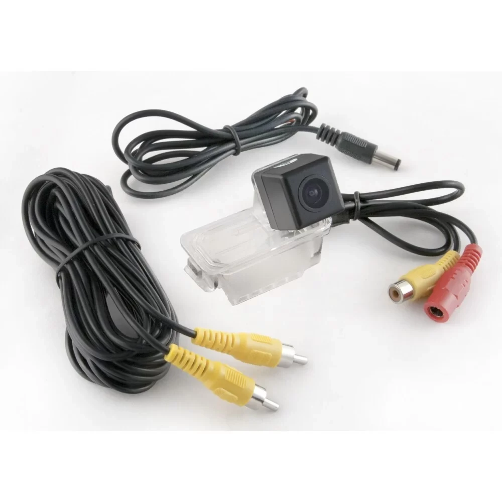 Камера заднього огляду iDial CCD-150 Ford S-Max I (06-14), Focus III (11-18), Fiesta (Mk7) (08-17), Mondeo (BA7)