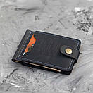 Зажим для грошей на кнопку з тисненням герб України з натуральної шкіри Veres Blue в темно-синьому кольорі, фото 10