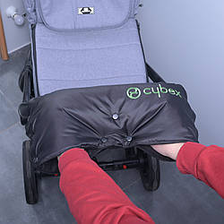 Муфта суцільна CYBEX, на коляску / санки, для рук, чорна з зеленим написом