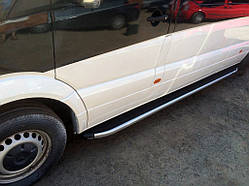 Бокові пороги Fullmond (2 шт., алюм) Середня база для Volkswagen Crafter 2006-2016 рр