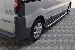 Бокові пороги Fullmond (2 шт., алюм.) Коротка база для Nissan Primastar 2002-2014 рр