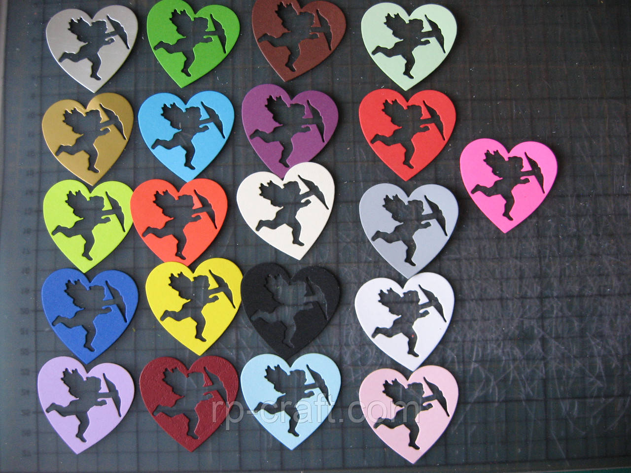 Вирубування з паперу та картону. Серце з купідоном, 47х48 мм, фото 1