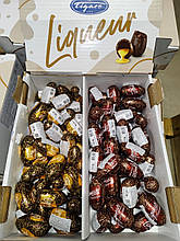 Цукерки Шоколадні з Лікером зі смаками Шоколад / Яєчний Лікер Figaro 90*27,5 Чехія