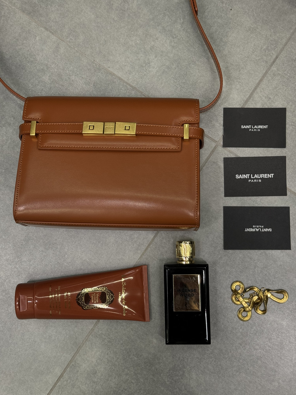 Saint Laurent Manhattan Medium Leather Shoulder Bag  Brown 23 х 16 х 8