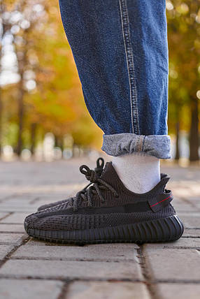 Adidas Yeezy Boost 350 V2 Black (Рефлективні шнурки), фото 1