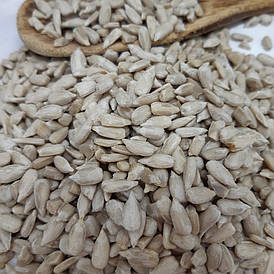 Насіння соняшнику сира