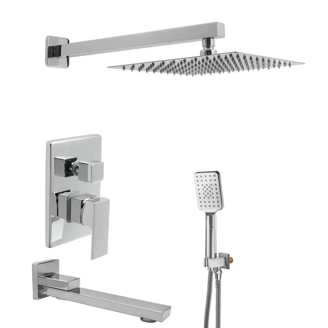 Душева система прихованого монтажу LQS-04 хромована із дизайном квадратної форми.