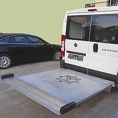 Гідроборт NDL.5009-07 (до 750 кг, Ал. платформа 1450x1550, 12В/24В DC)