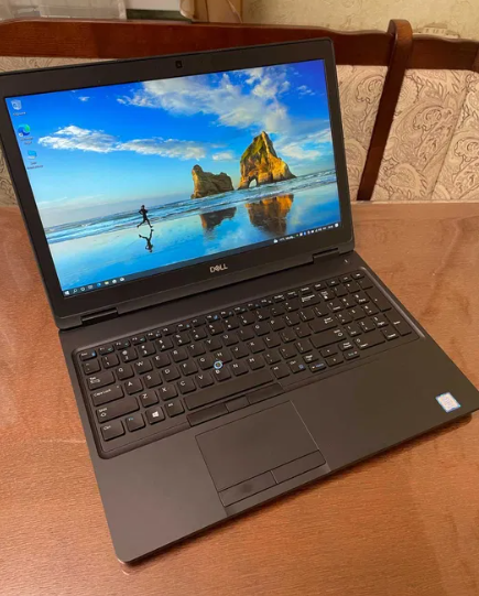 Б/в Ноутбук Dell Precision 3530 15.6" 1920x1080| Core i7-8850H| 16 GB RAM| 256 GB SSD| Quadro P600 4GB