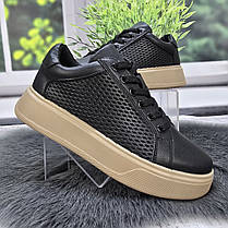 Кросівки жіночі HENGJI чорні шкіряні з перфорацією 4746, фото 2