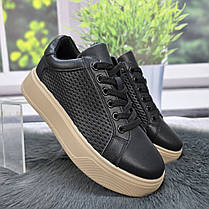 Кросівки жіночі HENGJI чорні шкіряні з перфорацією 4746, фото 5