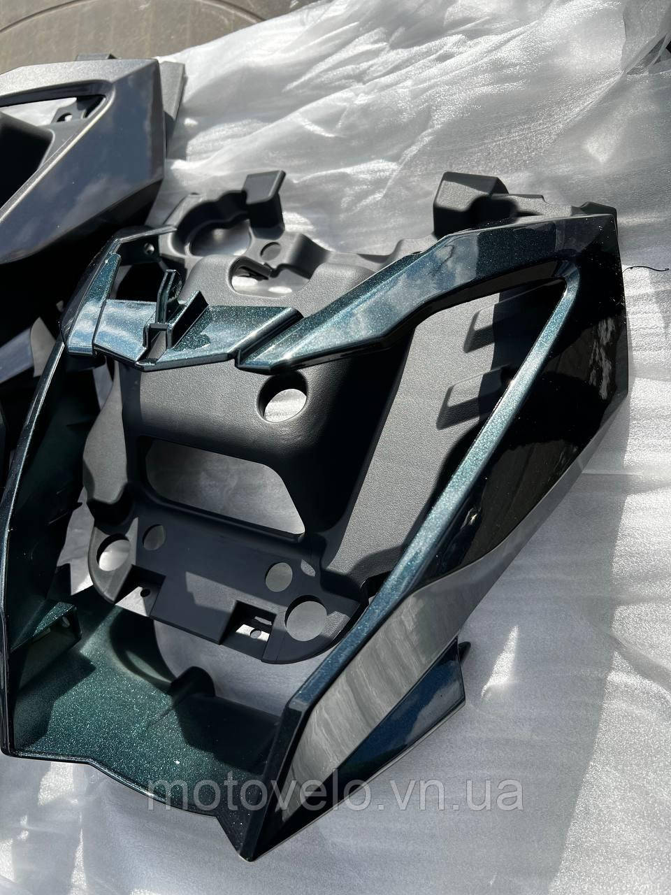 Пластик обтічник фари Lifan LF150-2E зелений