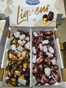 Цукерки Шоколадні з Лікером зі смаками Шоколад / Яєчний Лікер Figaro 90*27,5 Чехія