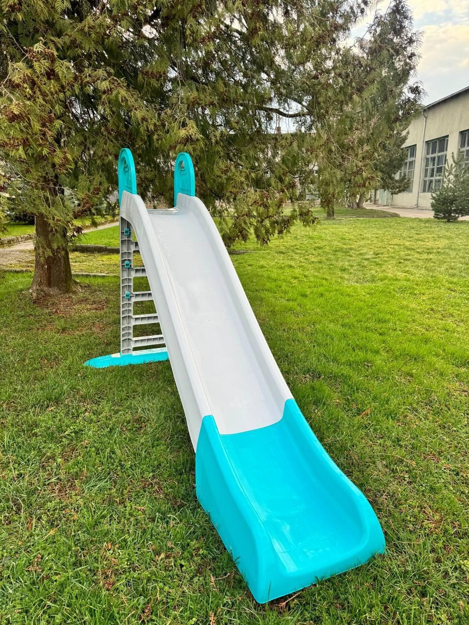Гірка дитяча пластикова велика, 243 см Doloni (Сіро-бірюзова)