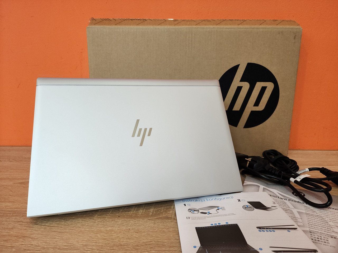 Ноутбук HP EliteBook 835 G8, 13.3" IPS, AMD Ryzen 5 PRO 5650U, DDR4 32ГБ, NVME 512ГБ, ліцензія Windows 11