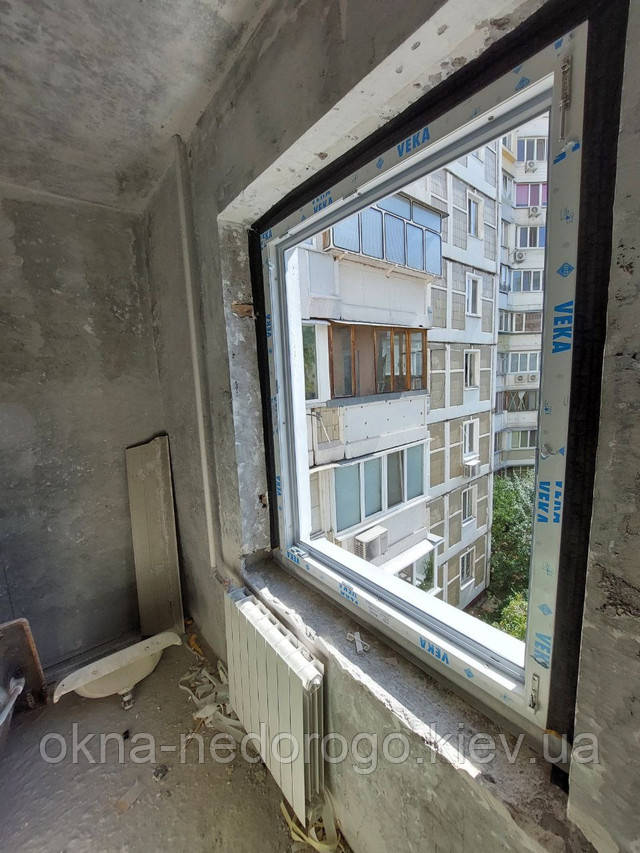 Євромонтаж пластикового вікна Veka ➡ © Вікна Недорого
