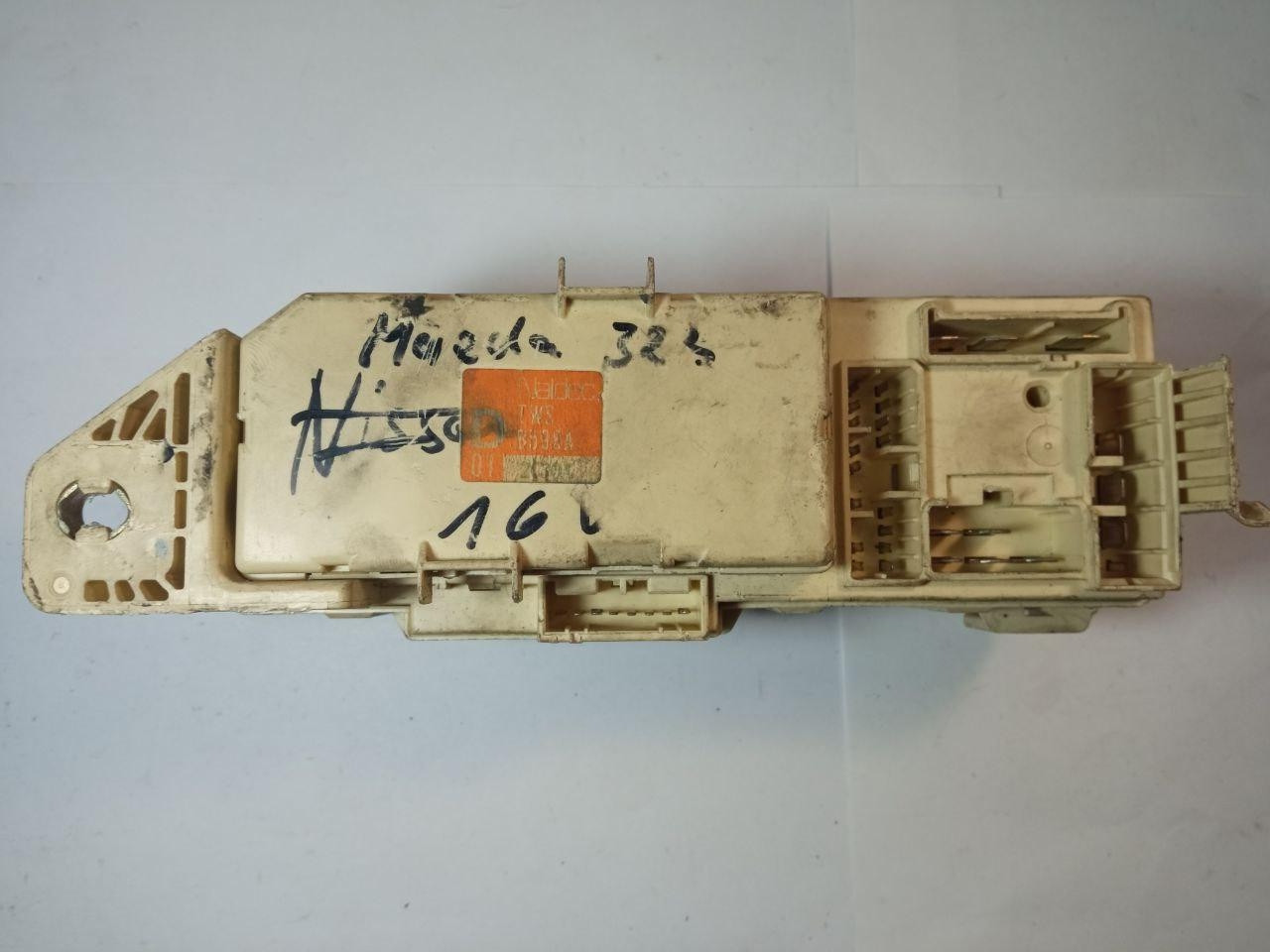 Блок запобіжників Mazda TWS 3598 A DO1 Mazda 323 16